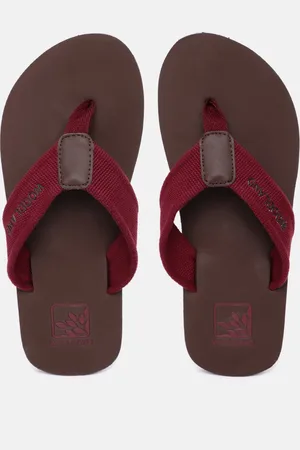 Woodland Men Thong Flip-Flops with Brand Logo Detail