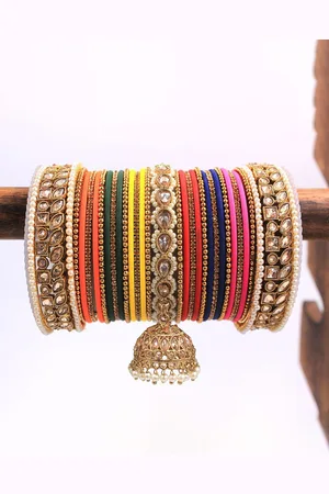 Leshya Set Of 70 Brass Plated Kundan Studded & Beaded Bangles