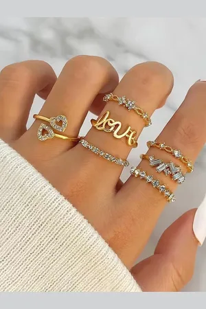 Jewels Galaxy Set Of 7 Crystals Gold Plated Finger Rings