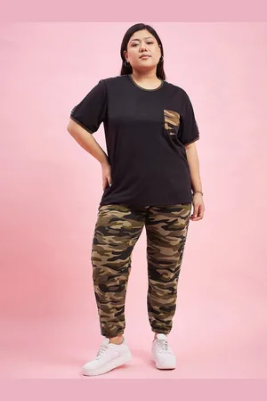 Austivo Printed T-Shirt With Joggers Co-Ords
