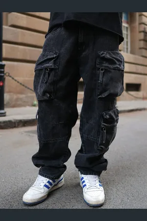 Powerlook Men Boyfriend Fit Mildly Distressed Jeans