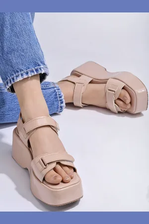 Shoetopia Women Flatform Sandals