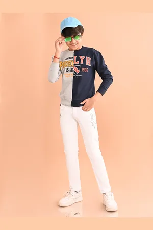 LilPicks Boys Colourblocked Printed Sweatshirt