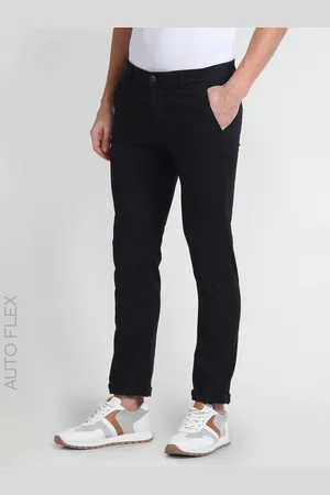 Arrow Men Low-Rise Cotton Plain Slim Fit Chinos Trousers
