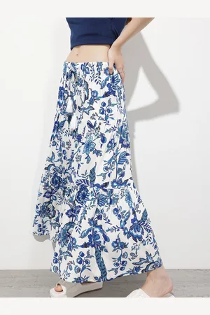 DressBerry Fineness Of Florals Tiered Maxi Skirt