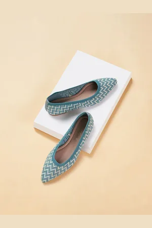Pantaloons Printed Pointed Toe Ballerinas