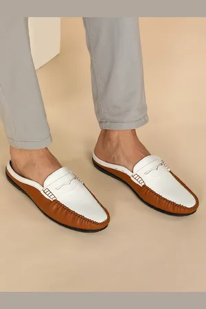 PARAGON Men Colourblocked Comfort Insole Penny Mules