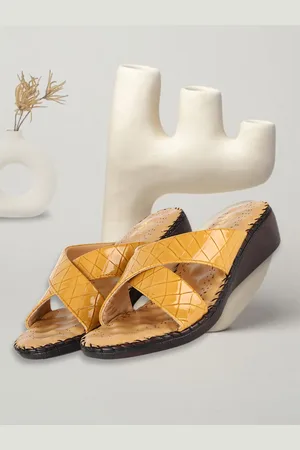 TRASE Textured Open Toe Comfort Heels