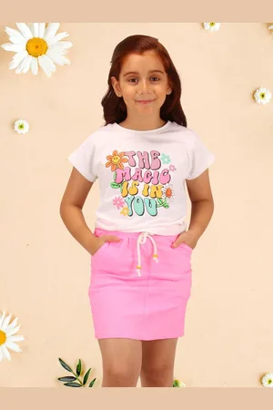 CUTECUMBER Girls Embellished Top with Skirt