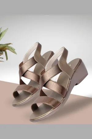 TRASE Women Copper-Toned Solid Wedges