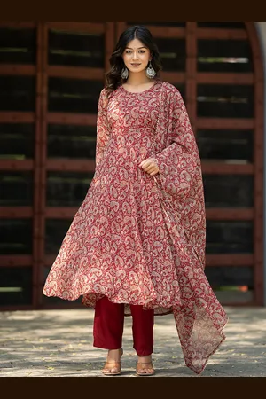ASPORA Paisley Printed Gotta Patti Anarkali Kurta with Trousers & Dupatta