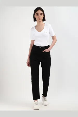 Calvin Klein Women Solid V-Neck T-shirt