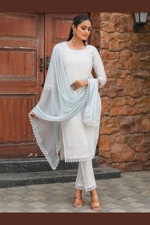 Rajnandini Women Floral Regular Kurti with Trousers & With Dupatta
