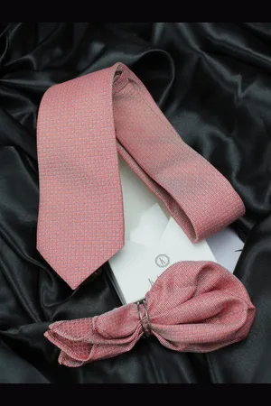 KOVOVE Maroon Patterned Neck Tie & Pocket Square Accessory Gift Set