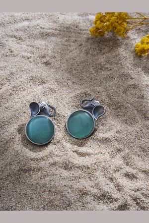 EL REGALO Artificial Stones Stud Earrings