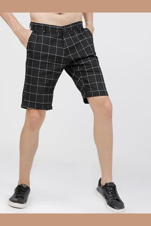 Highlander Men Charcoal Checked Slim Fit Regular Shorts