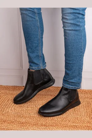 Roadster The Lifestyle Co Men Chelsea Boots