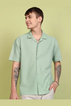 Highlander Men Textured Relaxed Fit Drop Shoulder Cuban Collar Half Sleeve Shirt