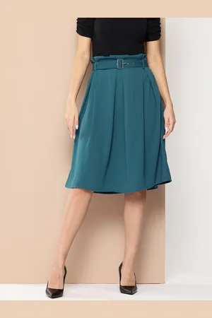 Chemistry Pleated A-Line Skirt with Belt