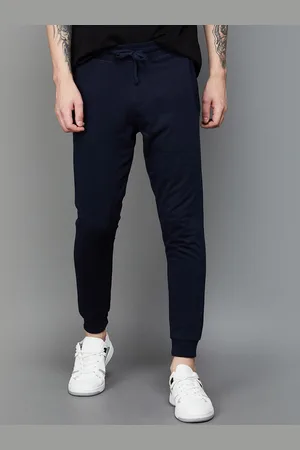 Lifestyle Men Slim-Fit Mid Rise Joggers