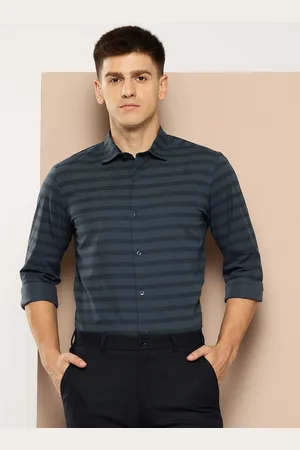 Invictus Men Slim Fit Printed Pure Cotton Formal Shirt