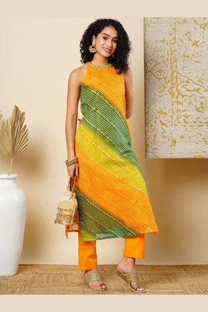 Globus Women Bandhani Printed Regular Thread Work Kurta with Trousers