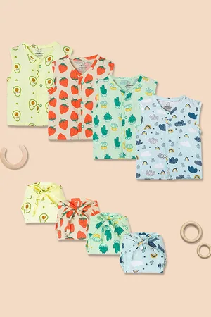 The Boo Boo Club Infants 8-Pcs Organic Cotton Baby Apparel Gift Set