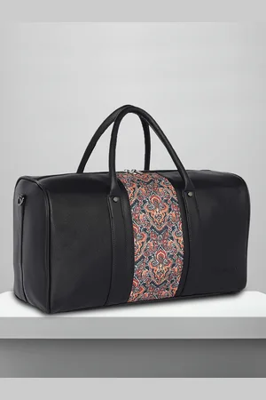 FUR JADEN Printed Vegan Leather Medium Casual Duffel Bag