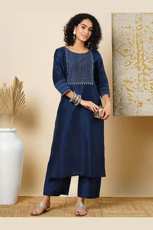 Globus Women Ethnic Motifs Yoke Design Regular Thread Work Kurta with Trousers
