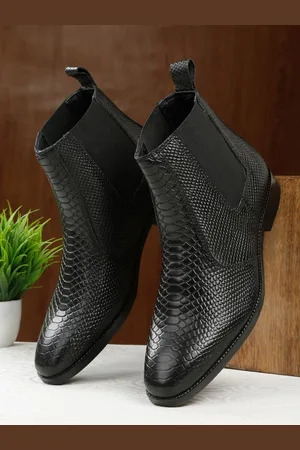 Teakwood Leathers Men Textured Casual Boots