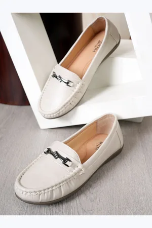 Scentra Women Round Toe Comfort Insole Loafers