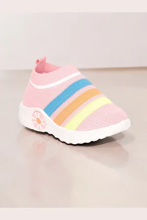 Lil Lollipop Kids Round Toe Musical Chu Chu Sneakers