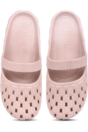 CASSIEY Women Rubber Lightweight Clogs