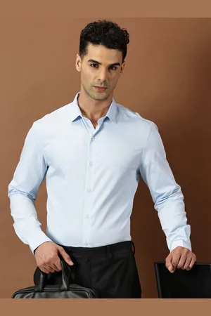 Invictus Men Solid Slim Fit Formal Shirt