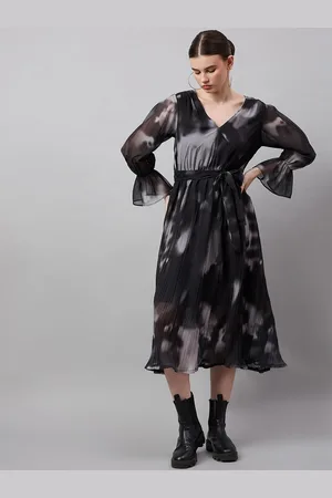 Roadster The Lifestyle Co. V Neck Bell Sleeves Abstract Printed Fit & Flare Mini Dress
