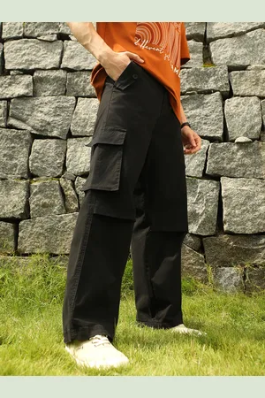 NOBERO Men Solid Baggy Cargo Pants