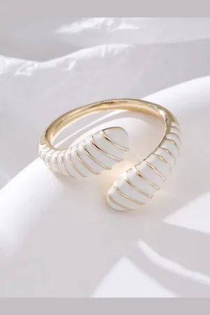 Salty Princess Arabella Figure Ring