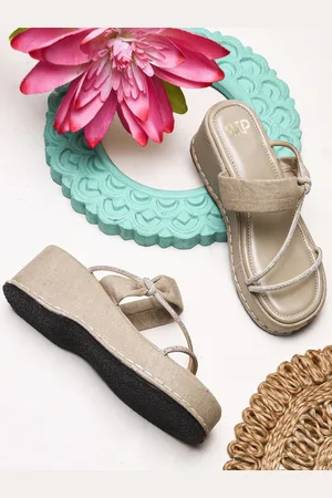 THE WHITE POLE Ethnic Flatform Pumps Heel Sandal