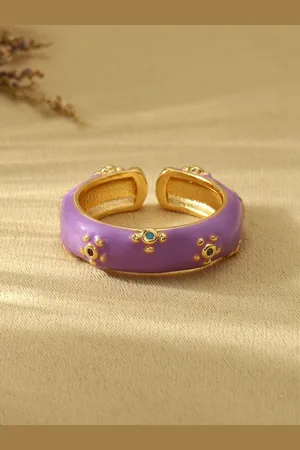 Salty Stone Studded Gemline Contrast Finger Ring