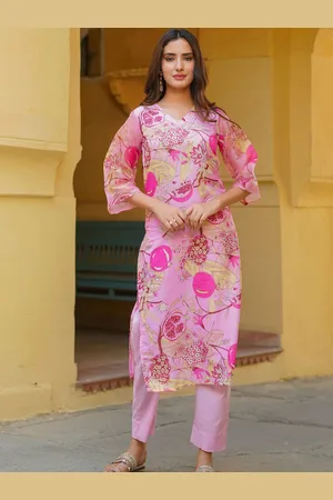 Ambraee Floral Printed V-Neck Regular Straight Kurta With Trousers