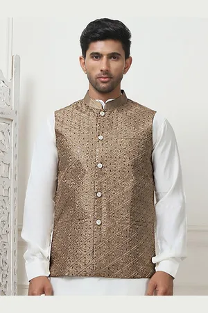 Jompers Men Embroidered Nehru Jacket