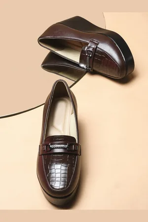 THE WHITE POLE Wedge Mules with Buckles