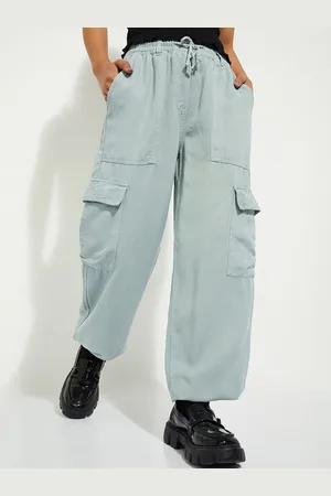 Max Collection URB_N Women Solid Cargo Trousers