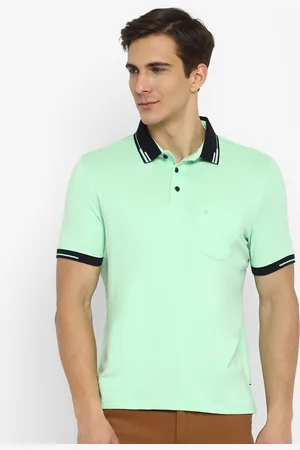 Turtle Men Green Polo Collar Slim Fit T-shirt