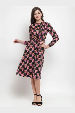 Purple State Women Floral Print Round Neck Knee Length A-Line Dress