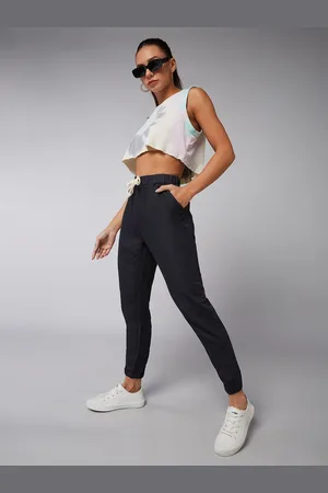 DOLCE CRUDO Women Lightweight Regular Length Mid Rise Clean Look Regular Fit Denim Joggers