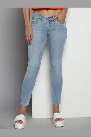 Calvin Klein Women Mid-Rise Clean Look Light Fade Stretchable Jeans