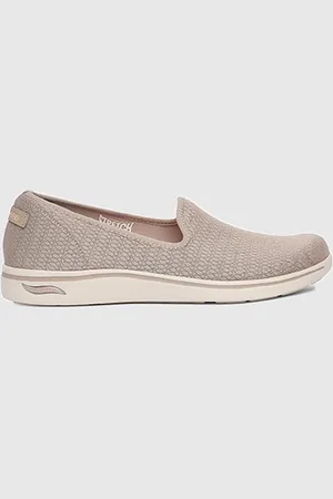 Skechers Women ARCH FIT UPLIFT Slip-On Sneakers