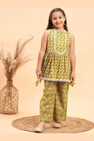Stylo Bug Girls Ethnic Motifs Printed Regular Kurti With Palazzos
