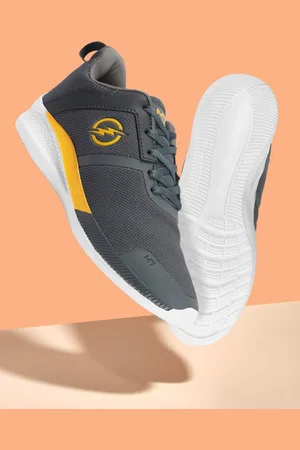 Metronaut Men Flyknit Textile Running Shoes